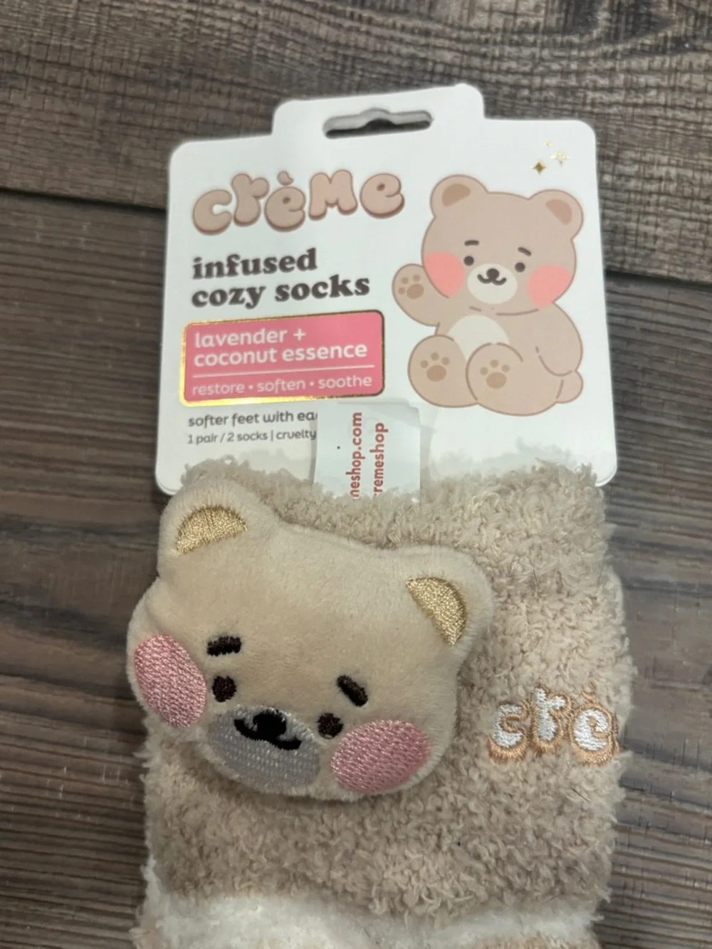Crème Infused Teddy Bear Cozy Socks